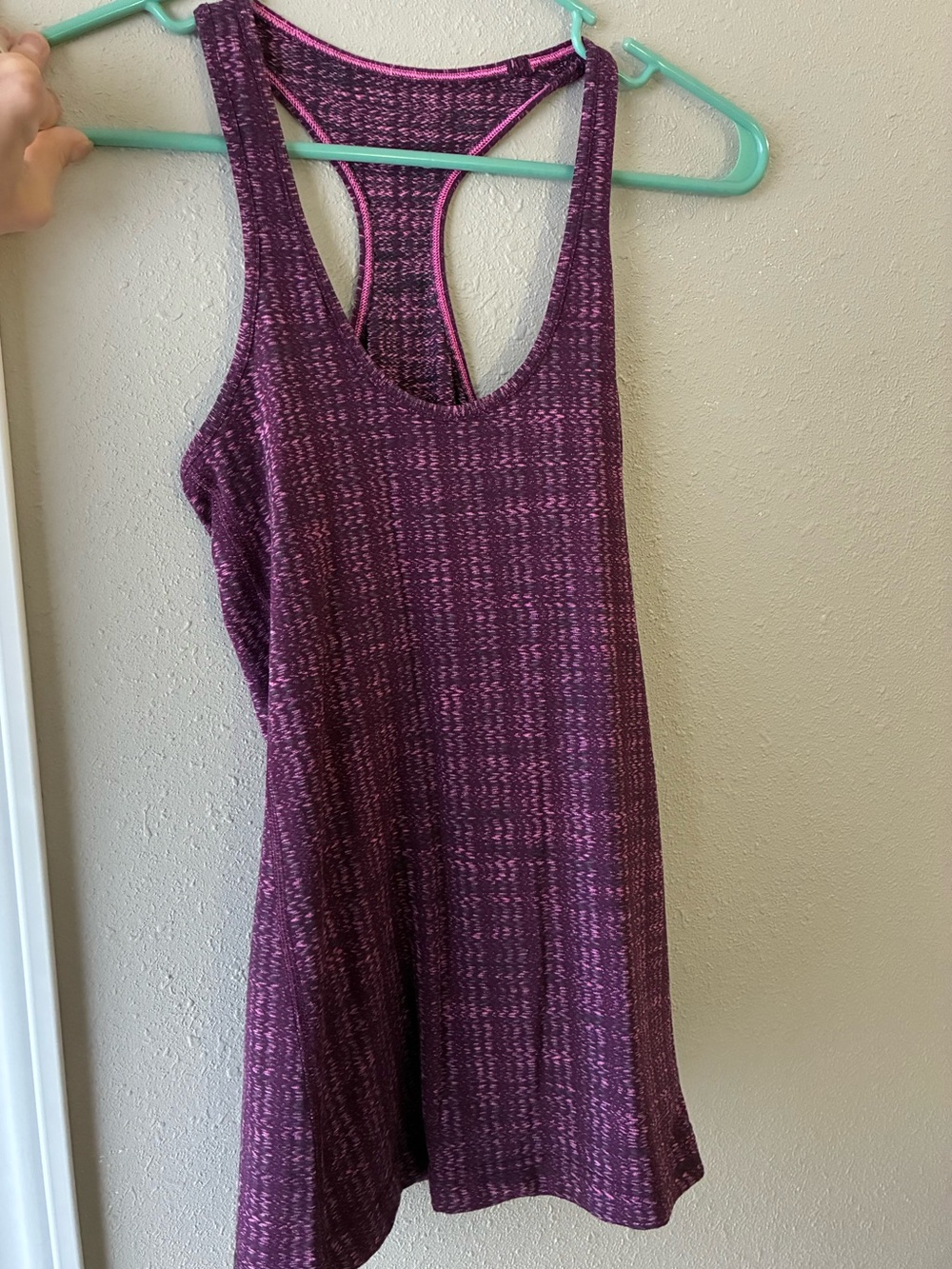 Lululemon tank top